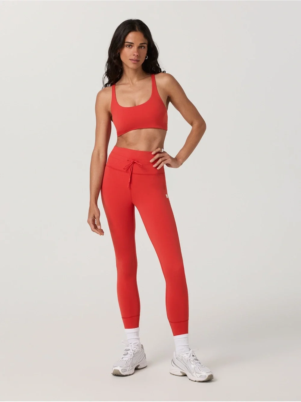 Vuori Yosemite Bra Crimson Berry M BNWT Athleisure Top 5 stars